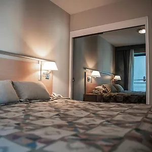 https://millennium-apartment-centrico-con-piscina-gym-mendoza.hotelsmendoza.com