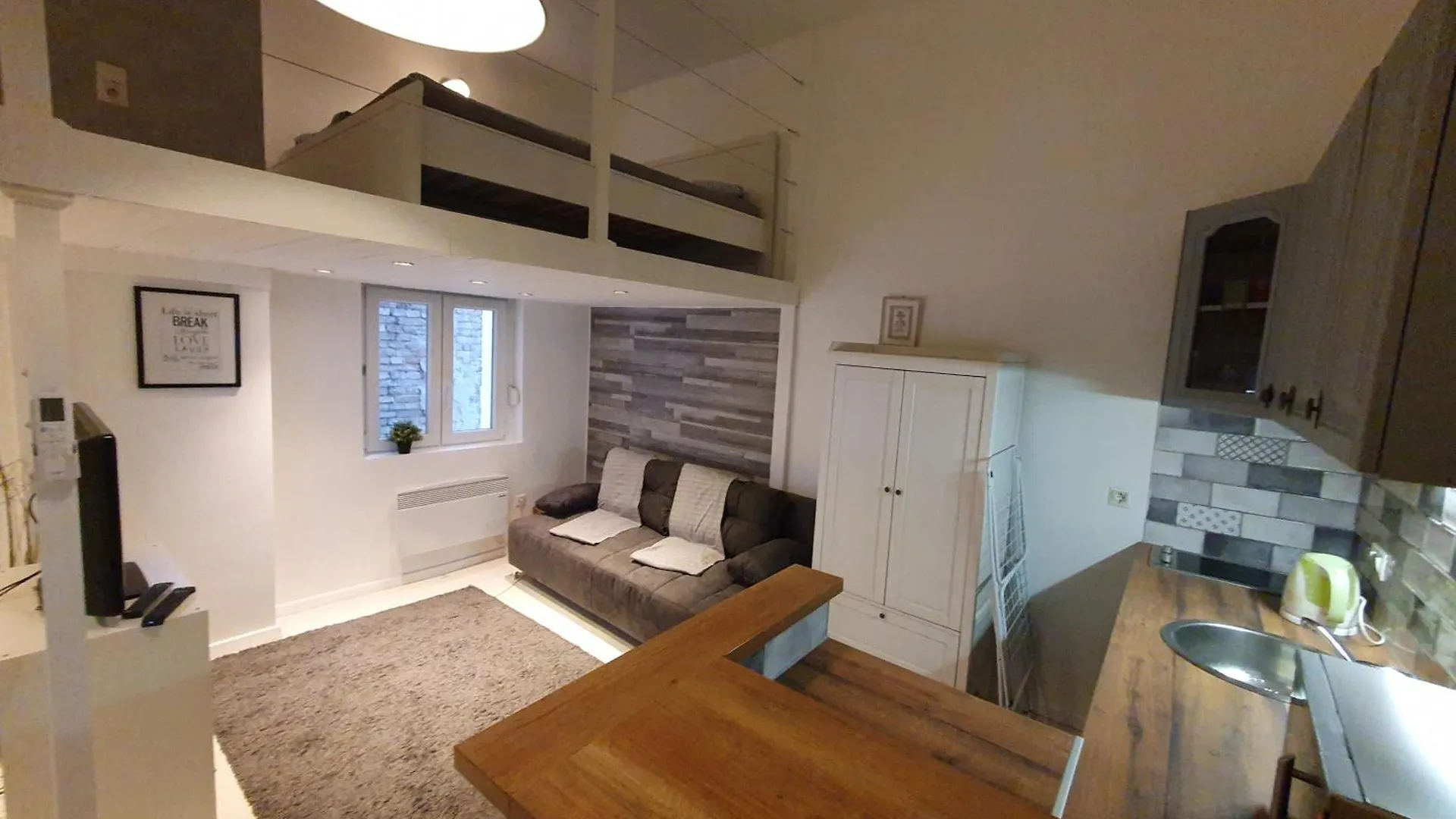Apartamento Vintage Near Boulevard With Ac After Renovation Budapest Hungría